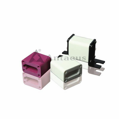 IATF16949 خانه سرامیکی آلومینیوم اجزای سرامیکی با تراکم 3.9 G/cm3 و سختی ROHS ≥85